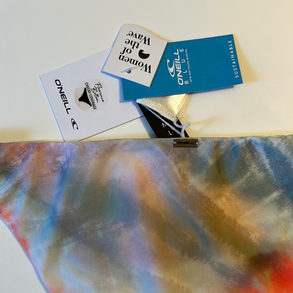 O’Neill Large Bottoms Bikini Women of the Wave Flamenco Bottoms in Multi NWT - Picture 6 of 9
